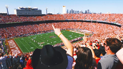 TEXAS LONGHORNS Trending Image: Oklahoma and Texas to keep rivalry game at Cotton Bowl Stadium through 2036