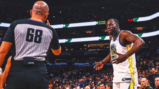 Warriors' Draymond Green ejected again after hitting Suns C Jusuf Nurkic in face