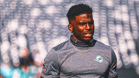 Tyreek Hill detained for traffic violation ahead of Dolphins' season opener