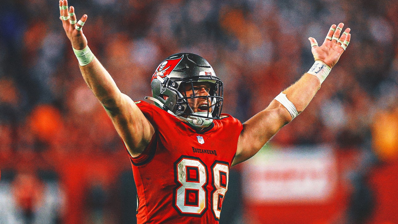 Bucs' wild-card rout of Eagles was fueled by surprise stars stepping into spotlight