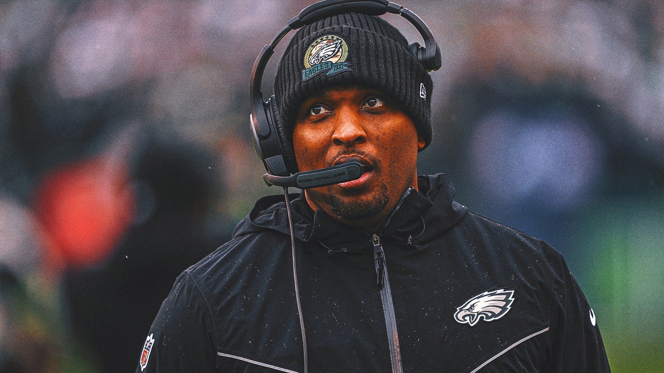 Eagles reportedly fire offensive coordinator Brian Johnson