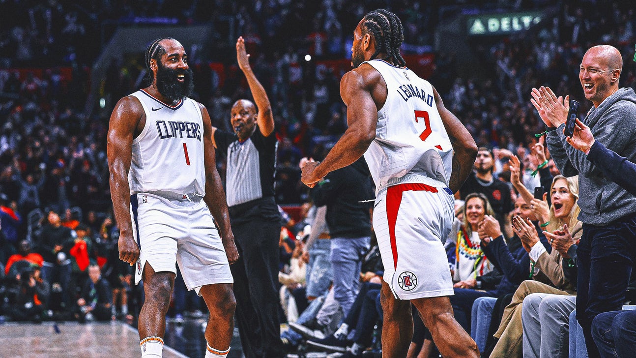 Kawhi Leonard's triple-double leads Clippers over LeBron-less Lakers, 127-116