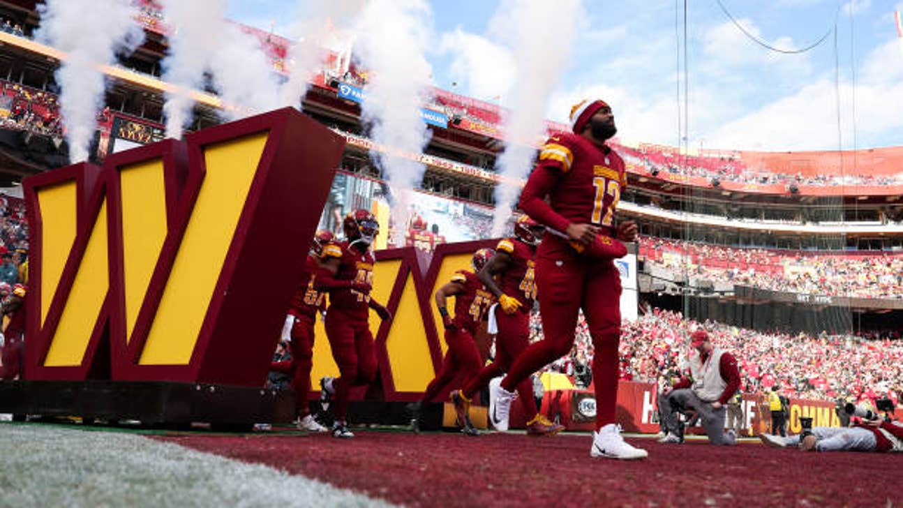 San Francisco 49ers v Washington Commanders