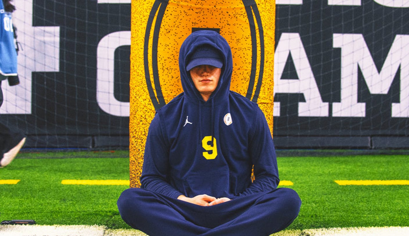 Michigan QB J.J. McCarthy's Pregame Meditation Routine Ahead of CFP