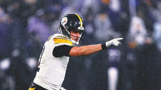 Steelers headed back to playoffs after Titans hand Jaguars crushing loss