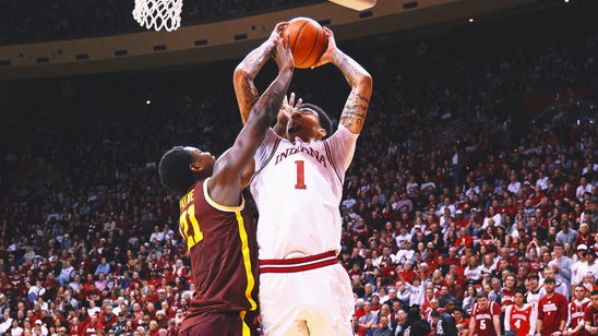 Freshman Mackenzie Mgbako scores season-high 19 and Indiana beats Minnesota 74-62