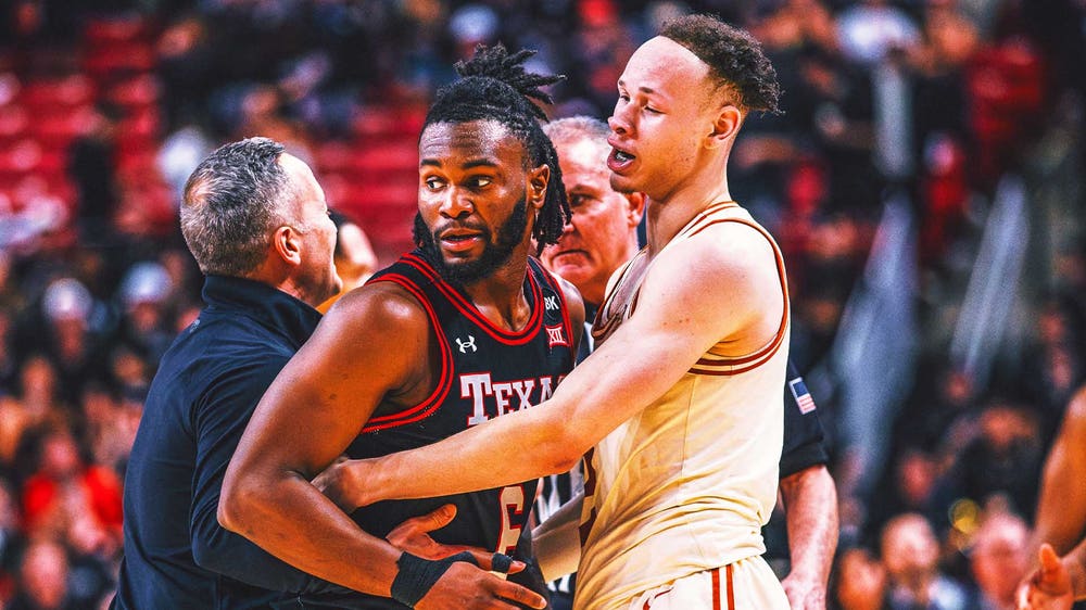 Fans ejected from Texas-Texas Tech game for throwing objects onto floor
