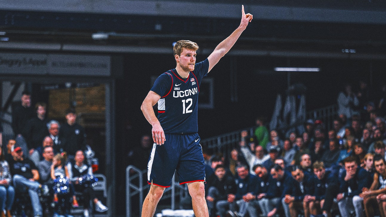 Cam Spencer, Stephon Castle shine in UConn's 77-64 win over St. John's