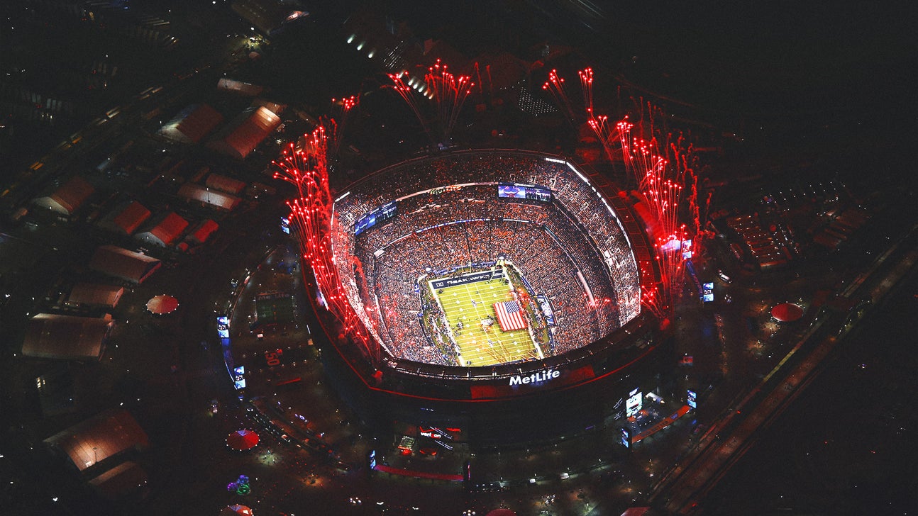 10 Biggest NFL Stadiums by Capacity