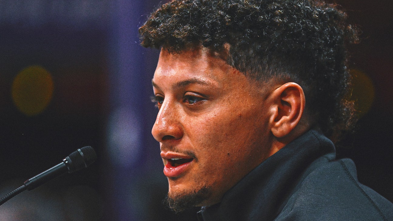 Patrick Mahomes tight-lipped about his dad's arrest ahead of the Super Bowl