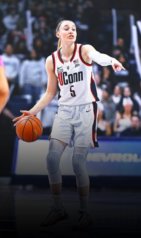 Paige Bueckers, JuJu Watkins headline preseason AP All-America team