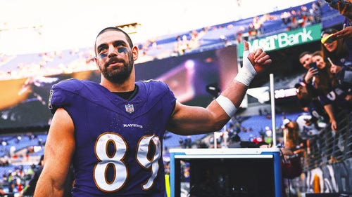 NEXT Trending Image: Ravens' Mark Andrews helps woman during mid-flight medical emergency