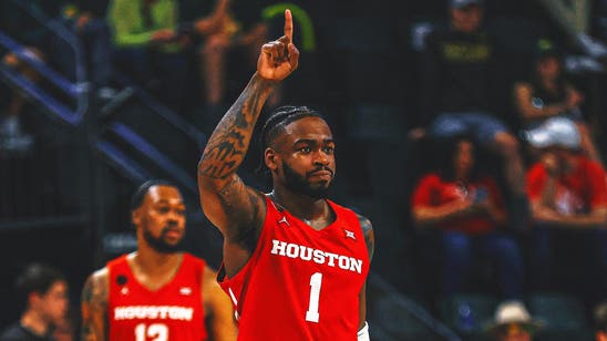Men's AP Top 25: Houston rises to No. 1 ahead of Purdue, UConn; South Florida debuts