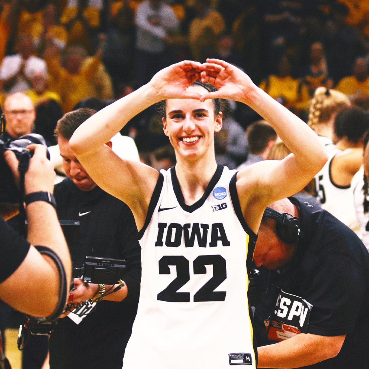 Caitlin Clark reportedly set to sign new 8 year, $28 million deal 