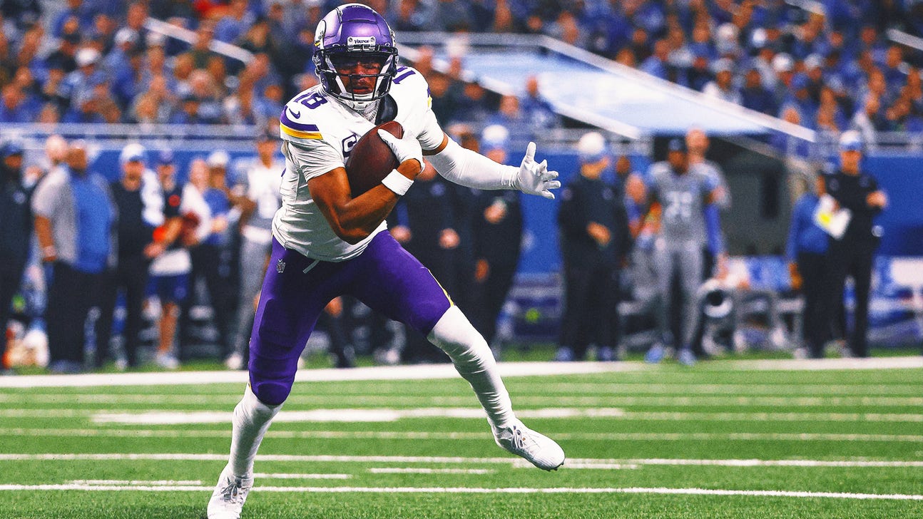 Vikings keeping Justin Jefferson in loop on QB plans