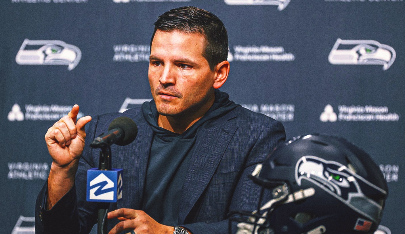 How new Seahawks coach Mike Macdonald can revitalize Seattle's defense |  FOX Sports