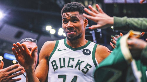 NBA Trending Image: Giannis Antetokounmpo diagnosed with left Achilles tendinitis, won't play vs. Clippers