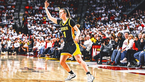 WOMEN'S COLLEGE BASKETBALL Trending Image: Iowa's Molly Davis hopeful for postseason return following knee injury