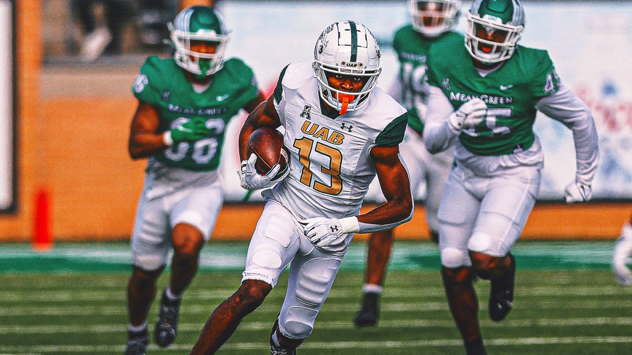 UAB football team becomes first in NCAA Division I to sign with college athlete organization