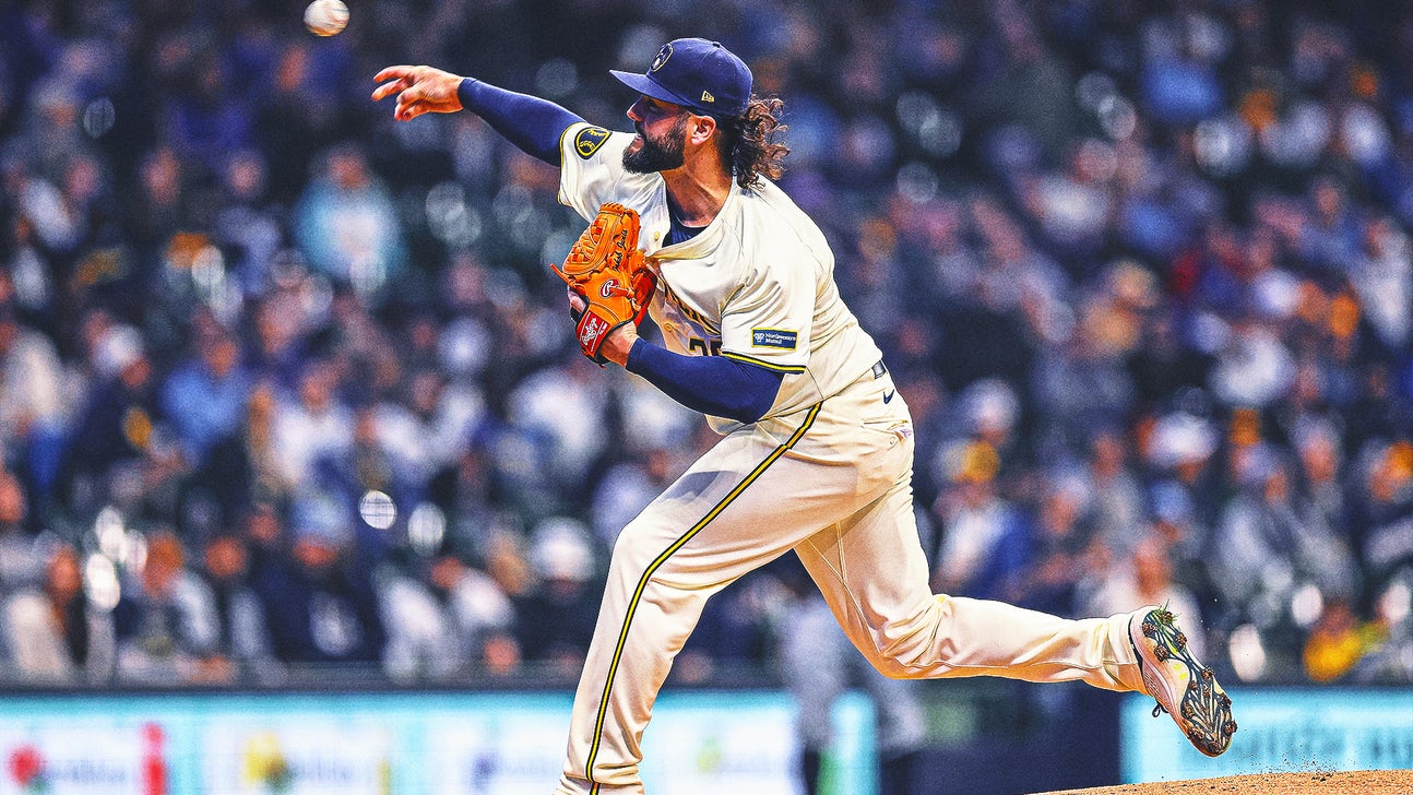 Brewers' Jakob Junis hit by fly ball in batting practice, taken away in ambulance