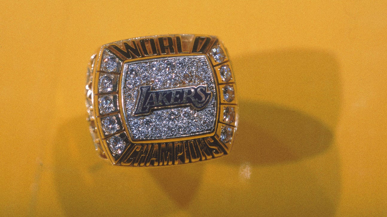 Kobe Bryant's first NBA championship ring sells at auction for nearly $1 million