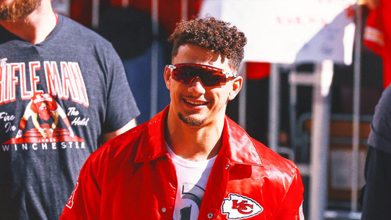 Chiefs QB Patrick Mahomes says he's 'nowhere near' GOAT status yet
