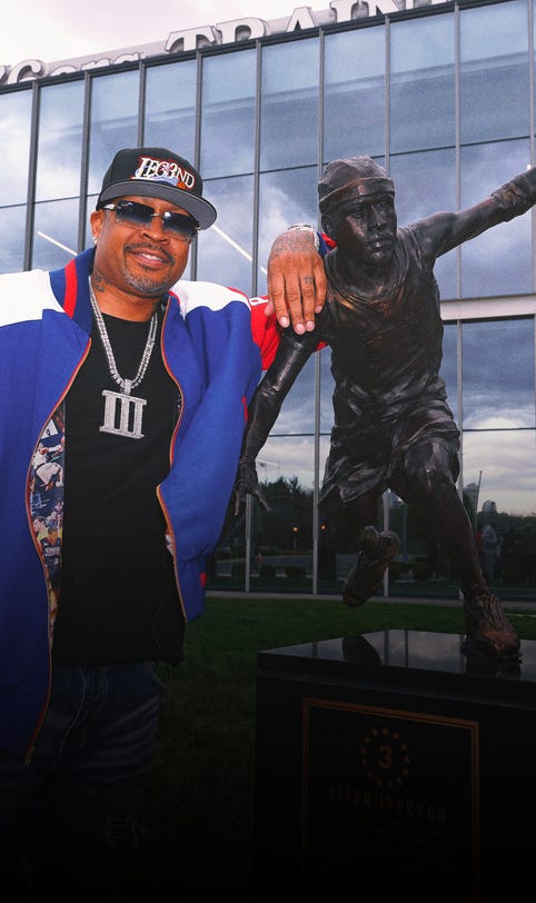 76ers unveil Allen Iverson sculpture alongside Julius Erving, Wilt Chamberlain