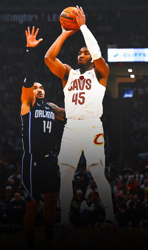 Donovan Mitchell scores 30, Cavaliers open playoffs with 97-83 Game 1 win over Magic