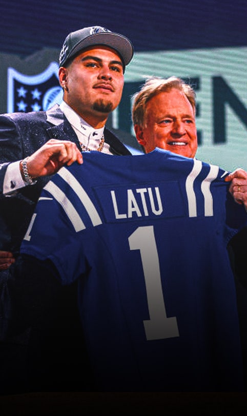 Colts pick first defensive player in draft, bolster pass rush with Laiatu Latu