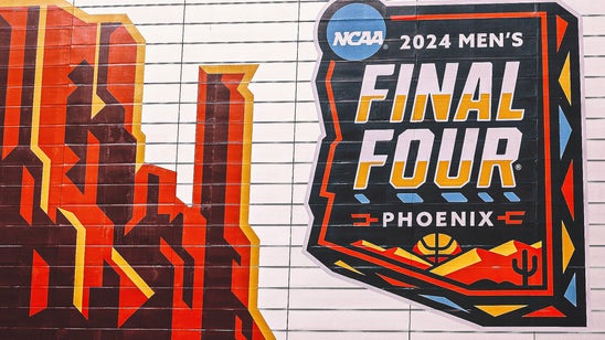 UConn arrives in Arizona for Final Four after seven-hour flight delay