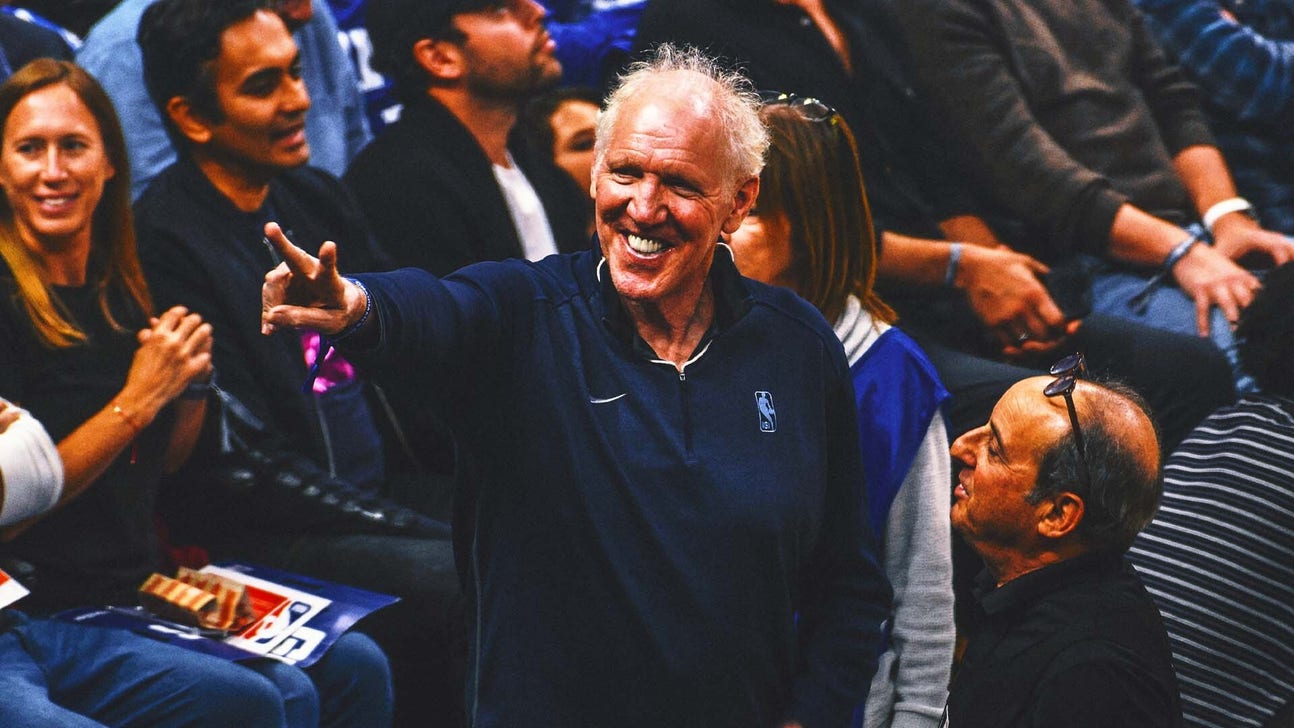 Hall of Famer Bill Walton dies at 71 after long battle with cancer