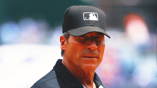 MLB Trending Image: Longtime MLB umpire Ángel Hernández retires