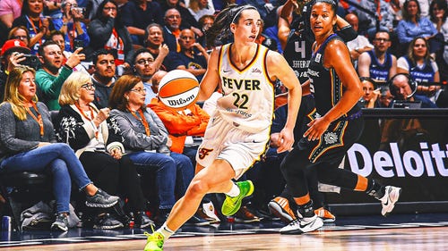 WNBA Trending Image: Caitlin Clark has 20 points, 10 turnovers as Indiana falls to Connecticut in her WNBA debut