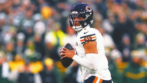 CHICAGO BEARS Trending Image: Justin Fields says he wanted to be a Steeler, 'definitely competing' for QB1 role