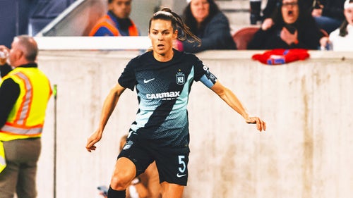 UNITED STATES WOMEN Trending Image: USWNT defender Kelley O'Hara plans to retire from soccer at the end of NWSL season