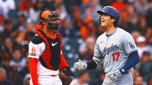 LOS ANGELES DODGERS Trending Image: Shohei Ohtani nearly hits for cycle, swats mammoth HR as Dodgers rout Giants