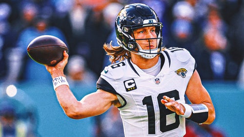 NFL Trending Image: With extension looming, can Jaguars QB Trevor Lawrence put it all together in 2024?