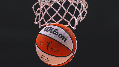 TORONTO RAPTORS Trending Image: WNBA franchise awarded to Toronto for 2026 season, per reports