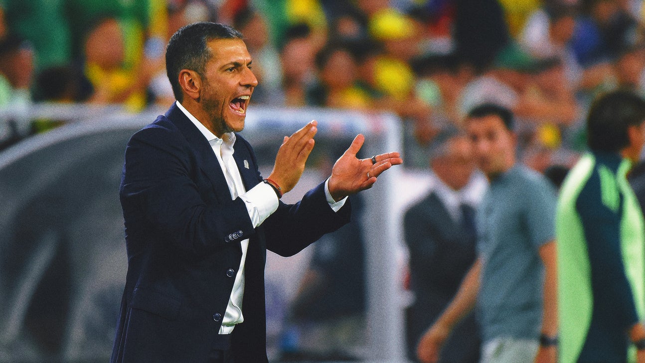 Should Mexico fire Jaime Lozano following Copa América group stage exit?