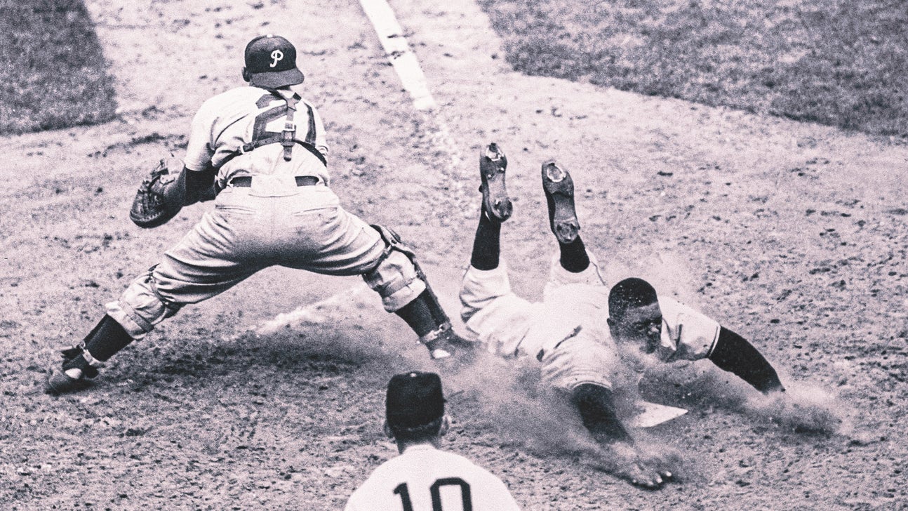 Willie Mays: An incomparable career by the numbers