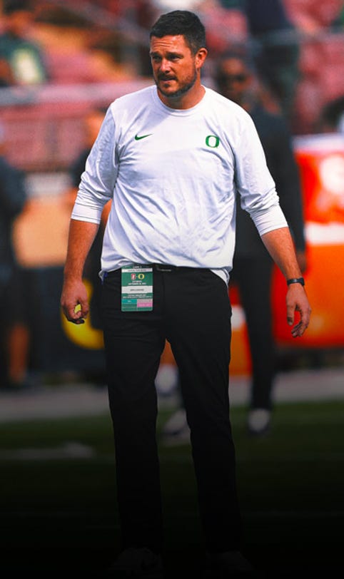 Oregon head coach Dan Lanning raves about Bo Nix, talks Big Ten adjustments