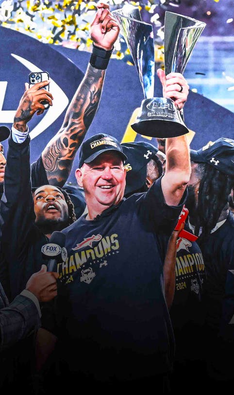 Will colleges come calling for Stallions coach Skip Holtz?