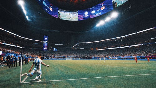 LIONEL MESSI Trending Image: Argentina, Canada criticize playing surface at Mercedes-Benz Stadium after Copa America opener