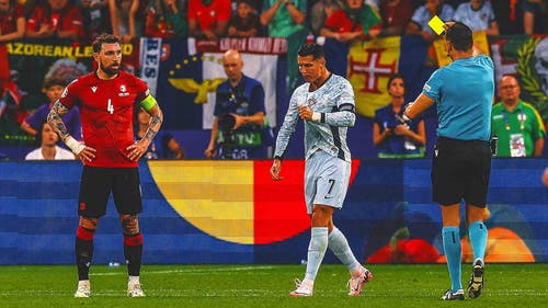 Próxima imagem mais popular: Ronaldo furioso após a impressionante vitória da Geórgia sobre Portugal, enquanto escaramuças acaloradas estragam a vitória da Turquia sobre os checos