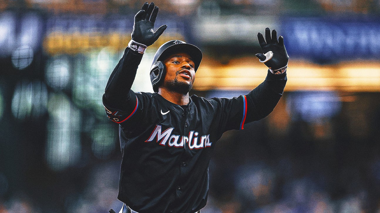 Xavier Edwards becomes second Marlins player ever to hit for the cycle |  FOX Sports