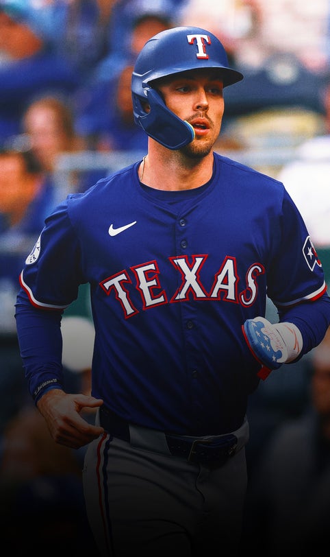 Rangers rookie, 2023 playoff standout Evan Carter (back) likely to miss rest of season