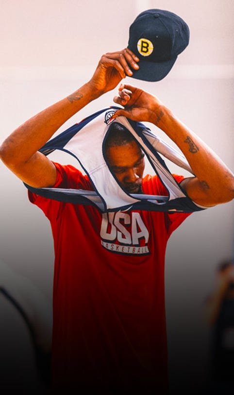 Kevin Durant returns to practice with Team USA one week before Olympics