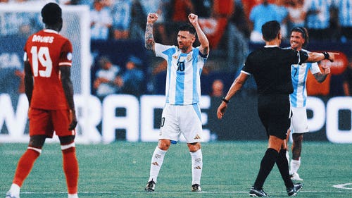 COPA AMERICA Trending Image: Lionel Messi says he 'intends to continue' playing for Argentina beyond Copa América final