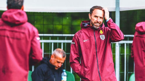 Imagem de tendência da EURO CUP: Gareth Southgate lembra aos torcedores e à mídia: os times mais icônicos da Inglaterra também tiveram dificuldades
