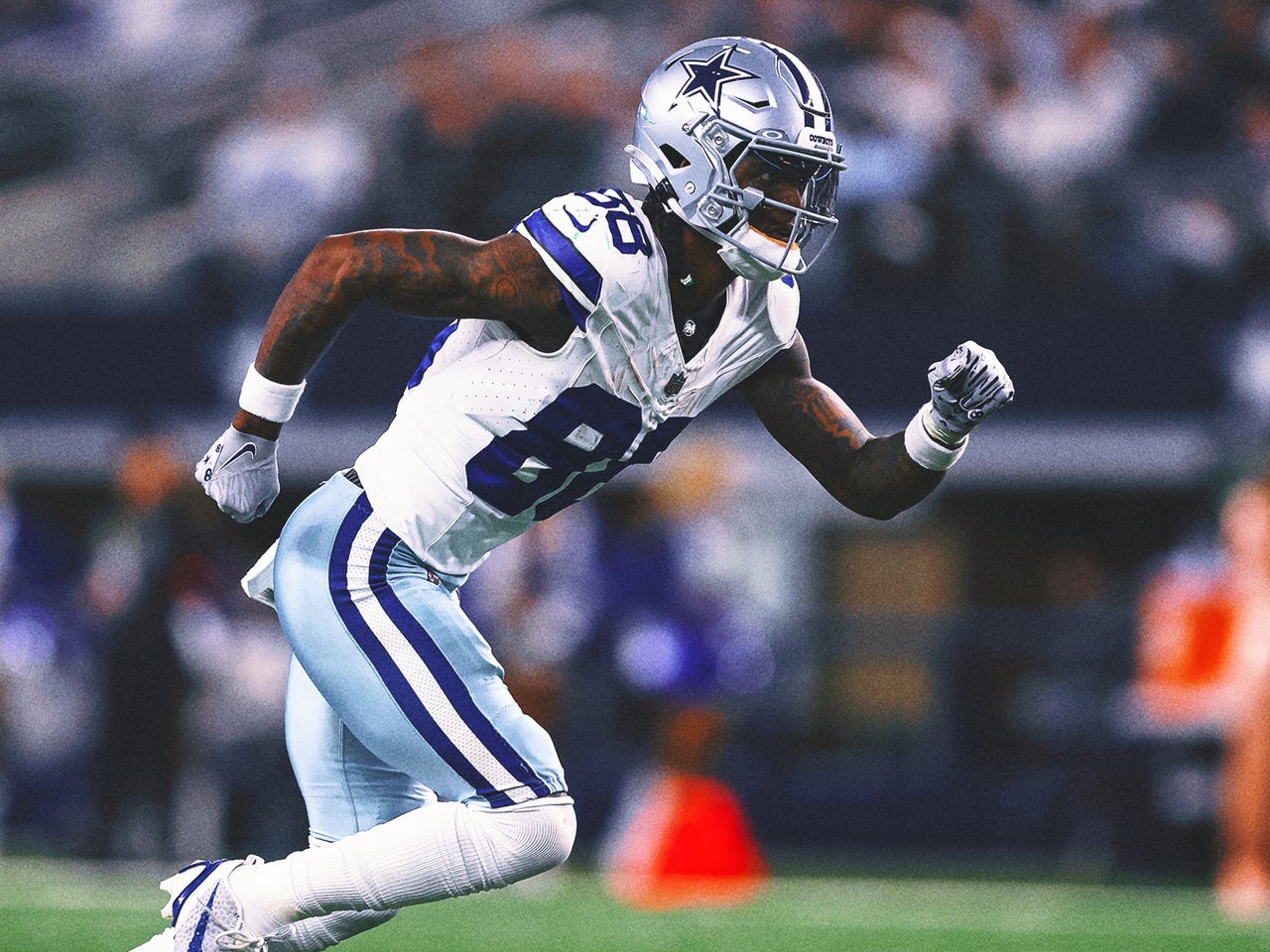 🚨COWBOYS MAKE HISTORY?💰 CeeDee Lamb REMAINS ON A MASSIVE $123 MILLION CONTRACT EXTENSION — the largest extension ever for his position — with $108 million guaranteed. The record-breaking deal solidifies Lamb’s status as the highest-paid wide receiver in NFL history and cements his role as the cornerstone of his future with the Cowboys .Qu